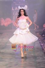 Model walk the ramp for Gauri Nainika show at Lakme Fashion Week 2011 Day 5 in Grand Hyatt, Mumbai on 15th March 2011 (85).JPG